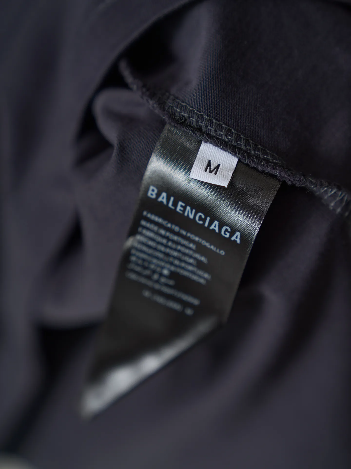 BALENCIAGA/ Loop Sports Icon T 【In Stock】S M L XL Authentic 5200 ，100% 240 ，1*1 300 ， ， ， 1：1